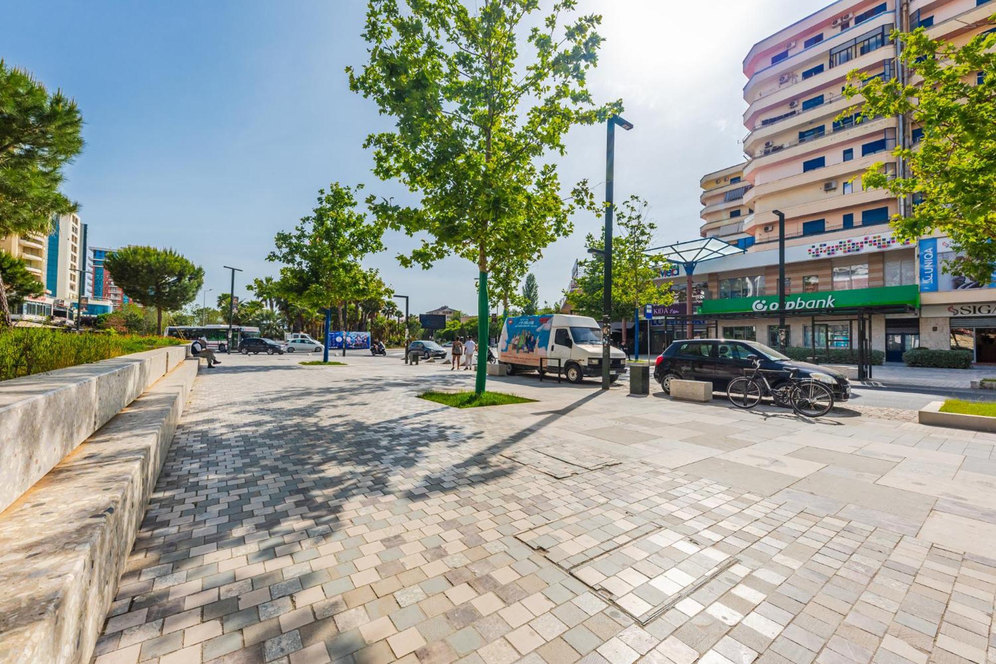 City Center Apartments By Kondo Stays Vlorë Exterior foto