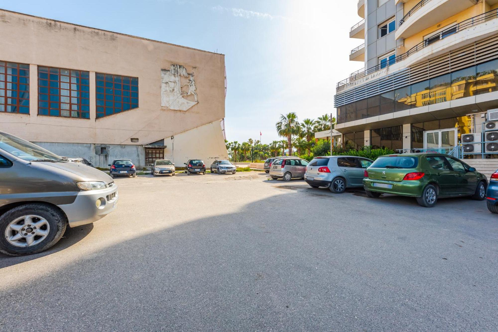 City Center Apartments By Kondo Stays Vlorë Exterior foto