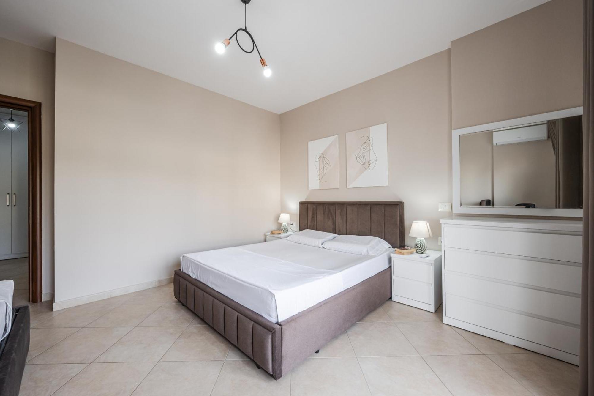City Center Apartments By Kondo Stays Vlorë Exterior foto